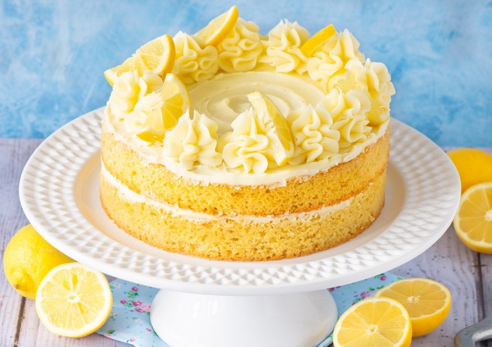 Lemon sponge cake