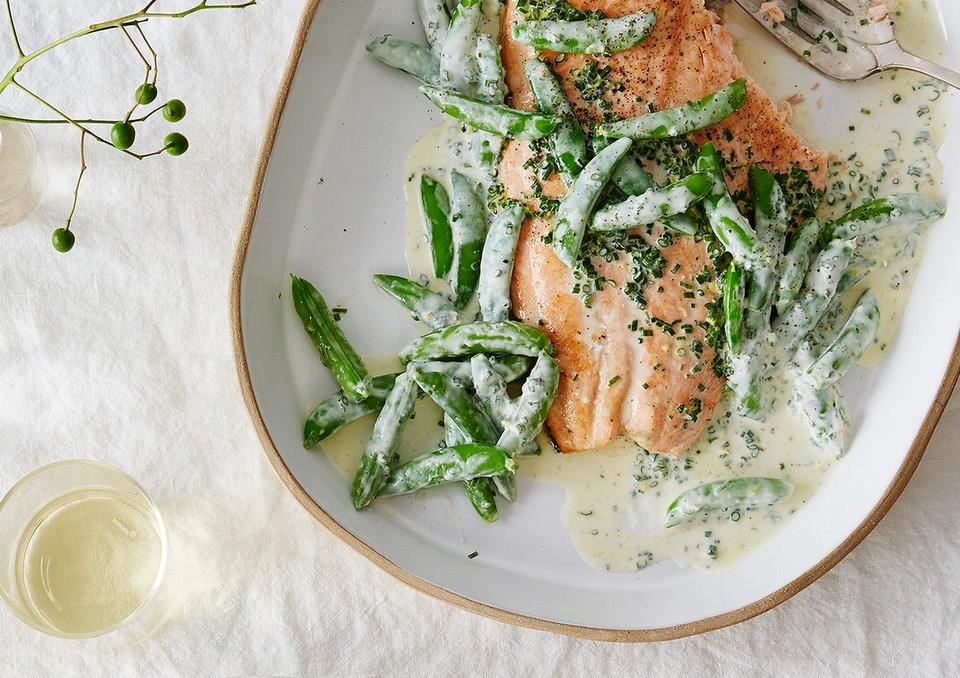Salmon with greens & crème fraîche